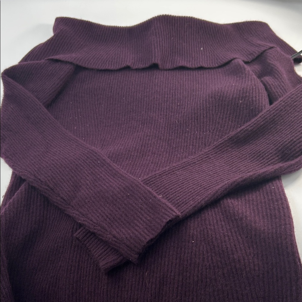Bloomingdale's Off-the-Shoulder Plum Sweater cashmere - Picture 6 of 16